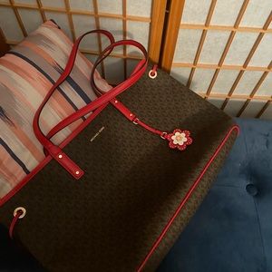 Michael Kors tote bag.